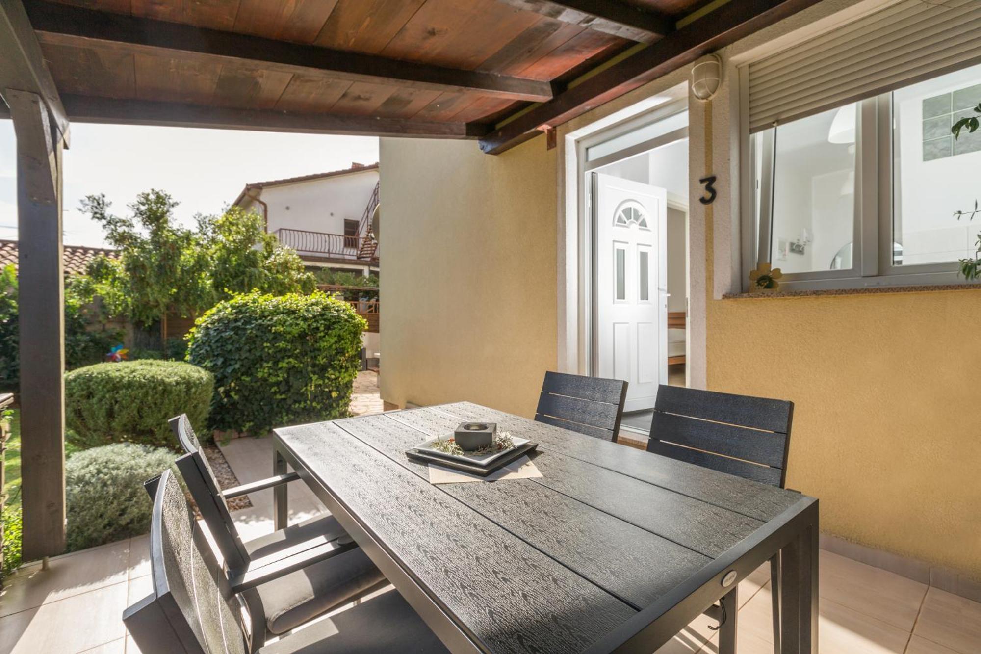 Trbovic Apartments Peaceful Stay With Free Parking, Pet-Friendly, And Bike Storage In Umag Exterior foto