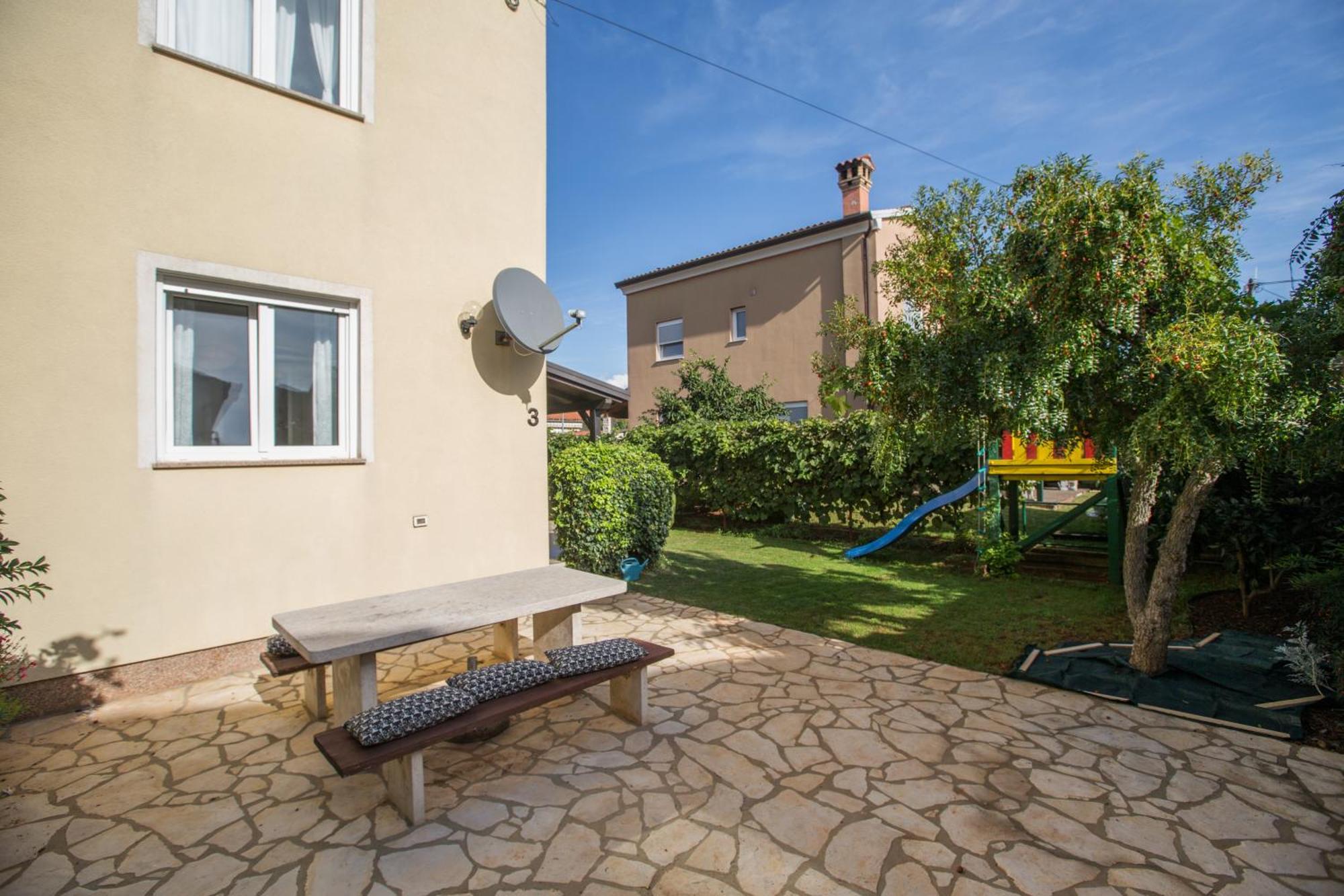 Trbovic Apartments Peaceful Stay With Free Parking, Pet-Friendly, And Bike Storage In Umag Exterior foto