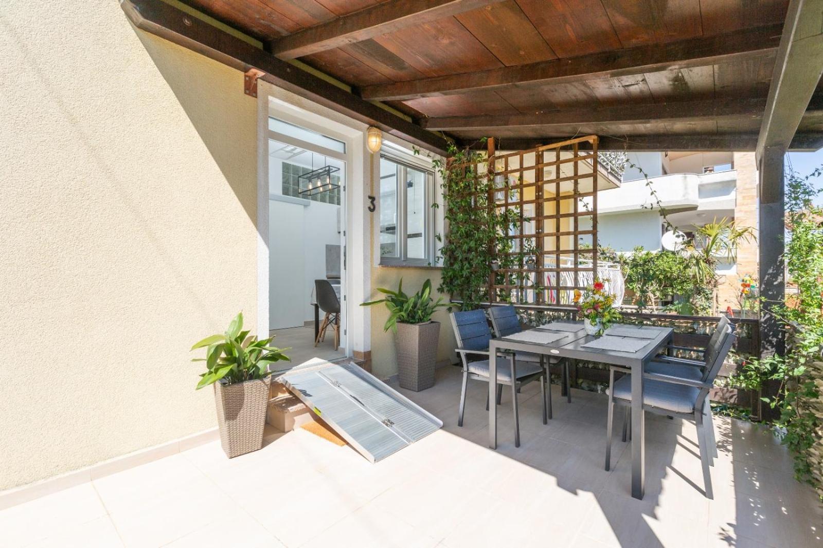 Trbovic Apartments Peaceful Stay With Free Parking, Pet-Friendly, And Bike Storage In Umag Exterior foto
