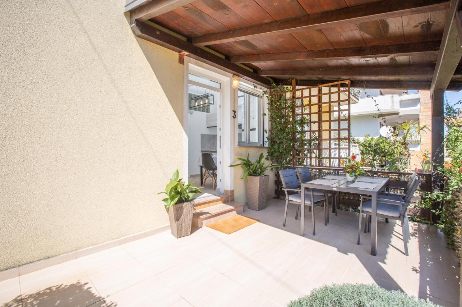 Trbovic Apartments Peaceful Stay With Free Parking, Pet-Friendly, And Bike Storage In Umag Exterior foto